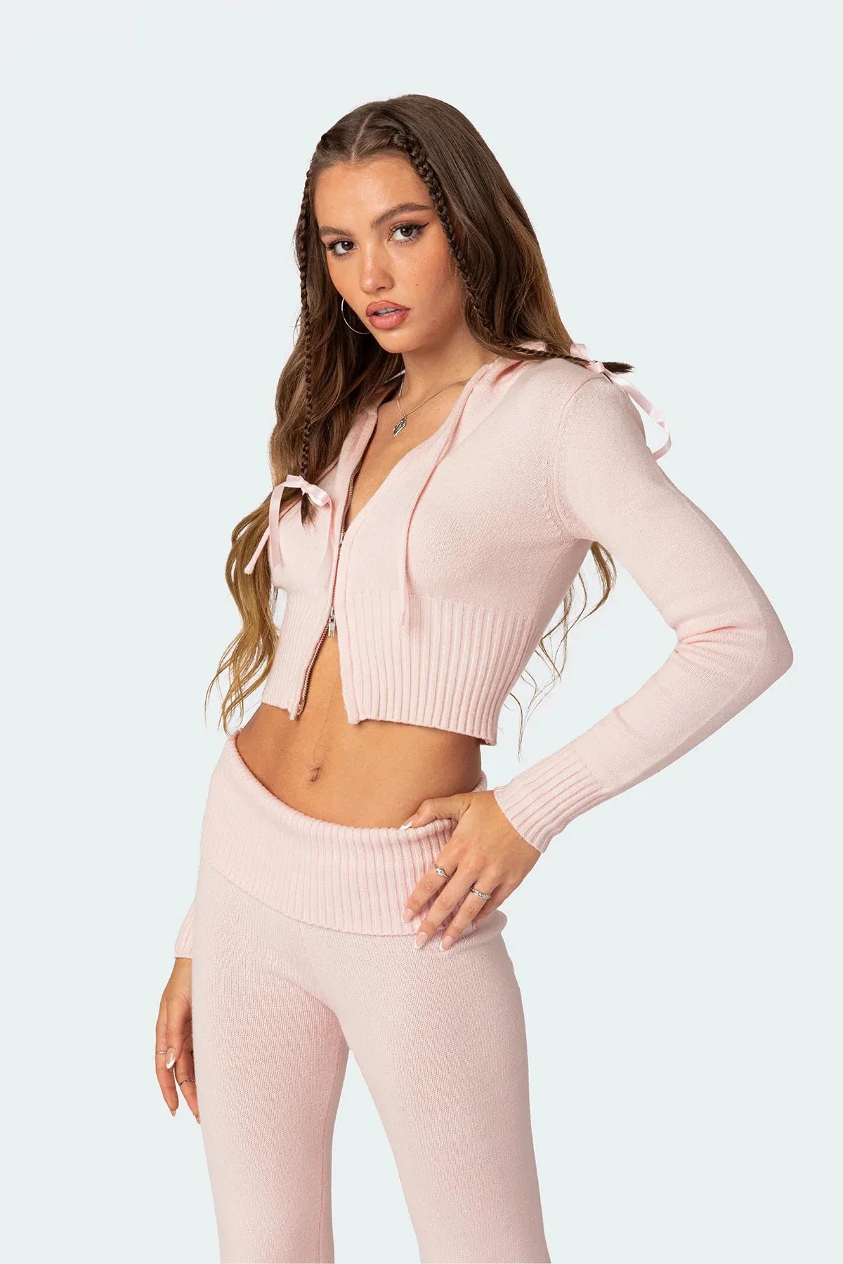 π₯ Fashion Knitted Hooded Suit β The Must-Have 2025 Trend! π₯