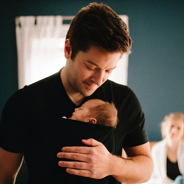 š„ Kangaroo Parent T-Shirt ā Carry Your Baby in Style & Comfort! š„