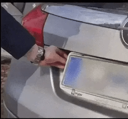 🔥 Never Lose Your Keys, Bags, or Phone Again! 🔥(6pcs)