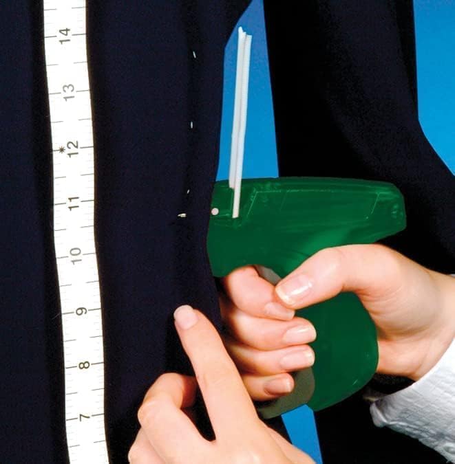 👕 Quick Clothing Fixer™ – Instantly Repair & Tag Clothing Like a Pro! 👕