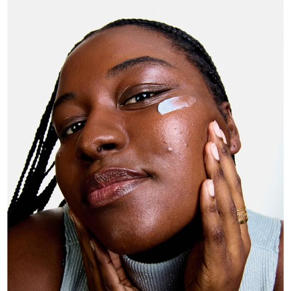 🧴 DermaGuard™ – Barrier Strengthening Moisturizer