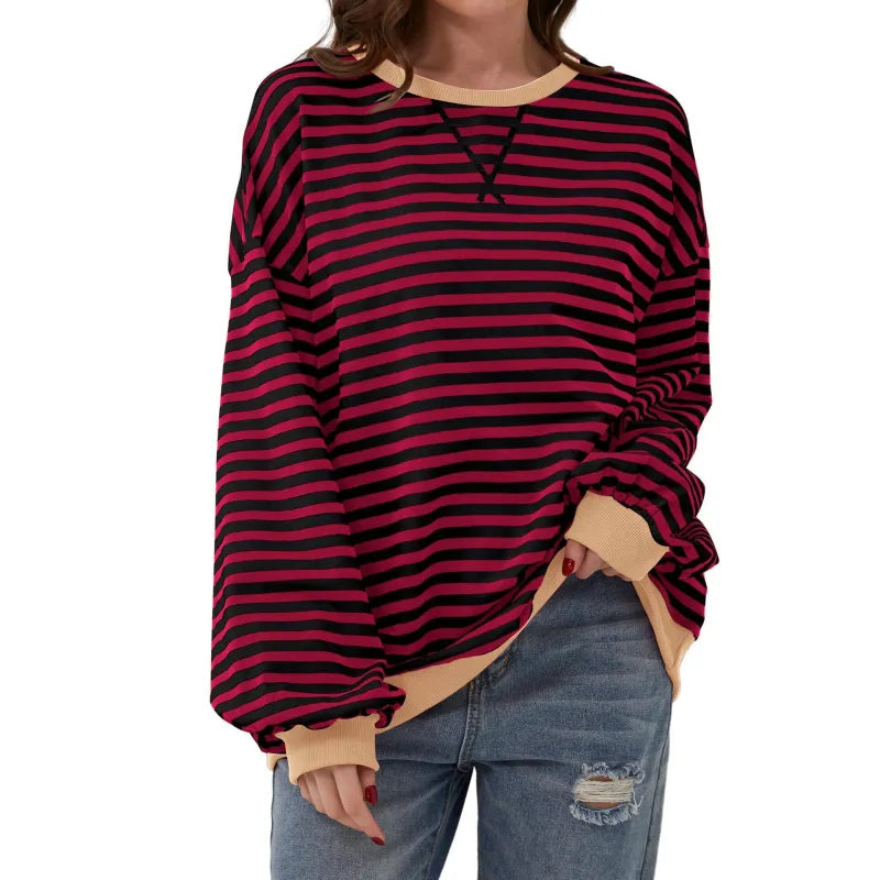 Womens Striped Oversized Sweatshirt - Look Effortlessly Stylish Without Even Trying!
