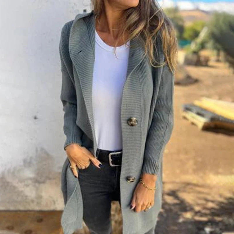 🧥 Wrap Yourself in Warmth & Effortless Style